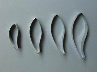 Gum Leaves Set of 2 Cutters 35mm - 62mm C531