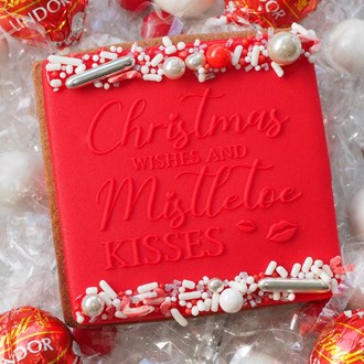 Christmas - Christmas Wishes and Mistletoe Kisses Raise It Up / Deboss Cookie Stamp