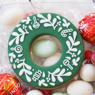 Christmas - Christmas Wreath with Lollies Raise It Up / Deboss Cookie Stamp