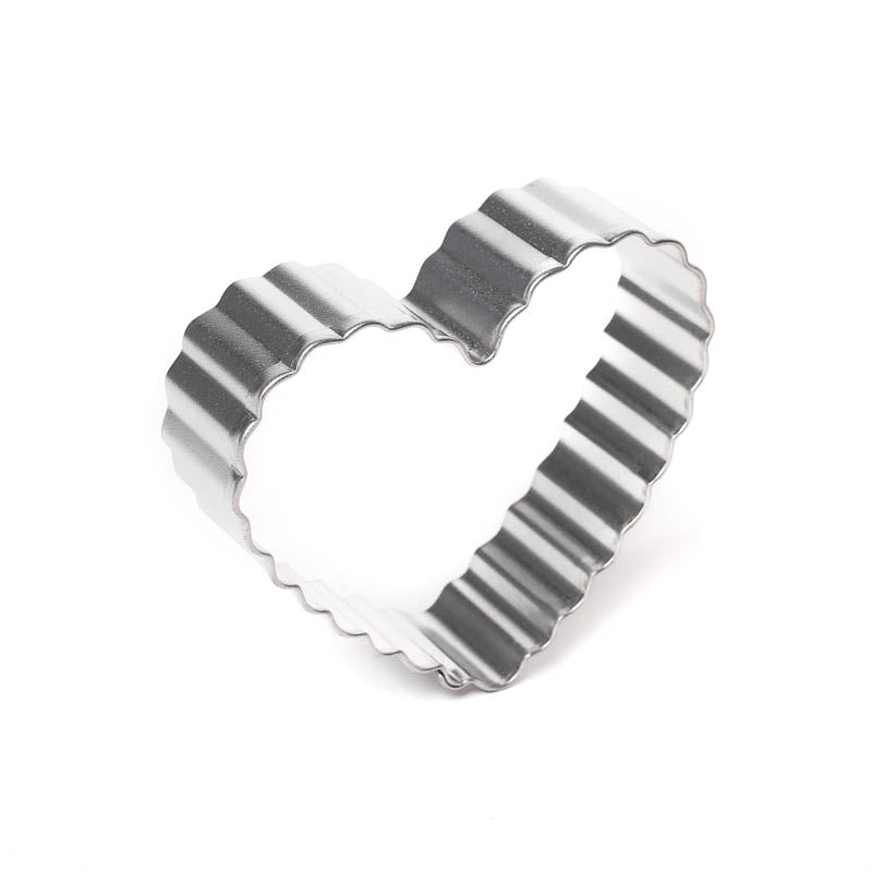 FLUTED HEART 3.25" COOKIE CUTTER